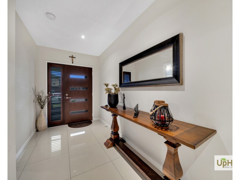 20 Avisha Way, Narre Warren VIC 3805