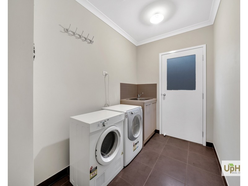 20 Avisha Way, Narre Warren VIC 3805