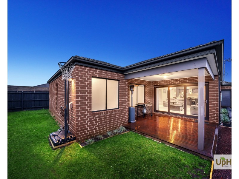 20 Avisha Way, Narre Warren VIC 3805