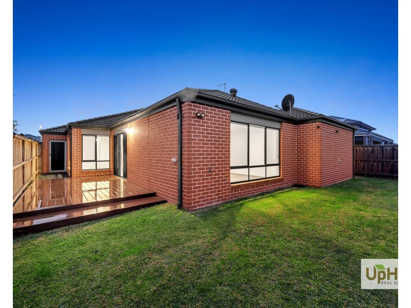 6 Bellman Avenue, Clyde VIC 3978