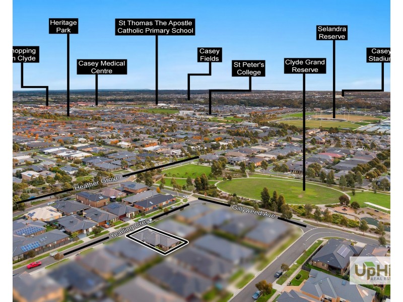 19 Yearling Crescent, Clyde North VIC 3978