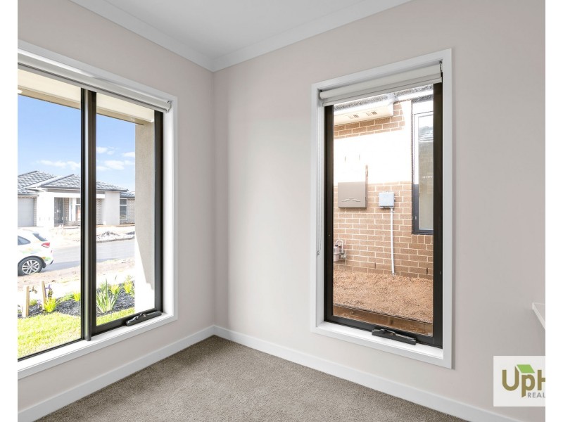 88 Yaralla Circuit, Clyde VIC 3978