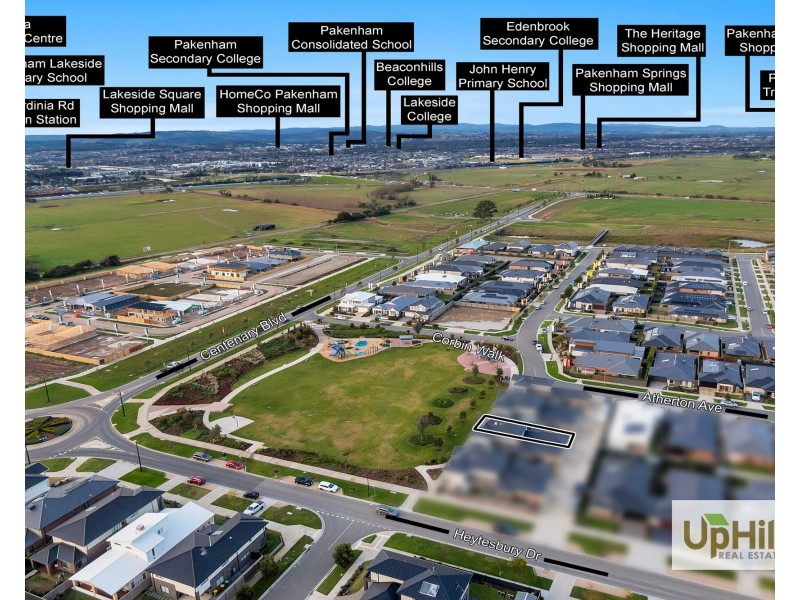 8 Corbin Walk, Officer South VIC 3809