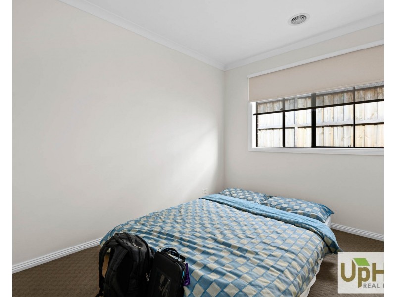 19 Jasper Way, Officer VIC 3809