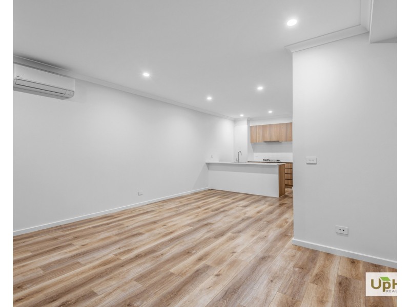 38 Carnival Boulevard, Berwick VIC 3806