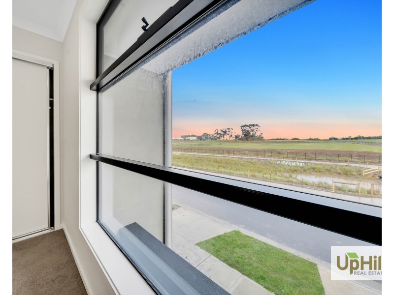 46 Treehouse Avenue, Clyde VIC 3978