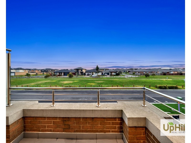 23 Tideswell Street, Clyde North VIC 3978