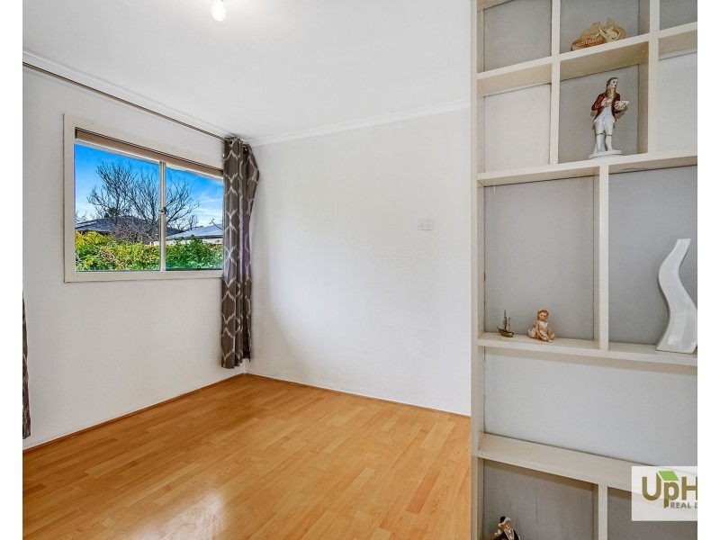 4 Greenmount Close, Narre Warren VIC 3805