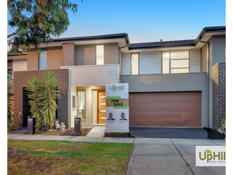 28 SELANDRA BOULEVARD, Clyde North VIC 3978