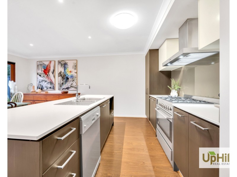 28 SELANDRA BOULEVARD, Clyde North VIC 3978