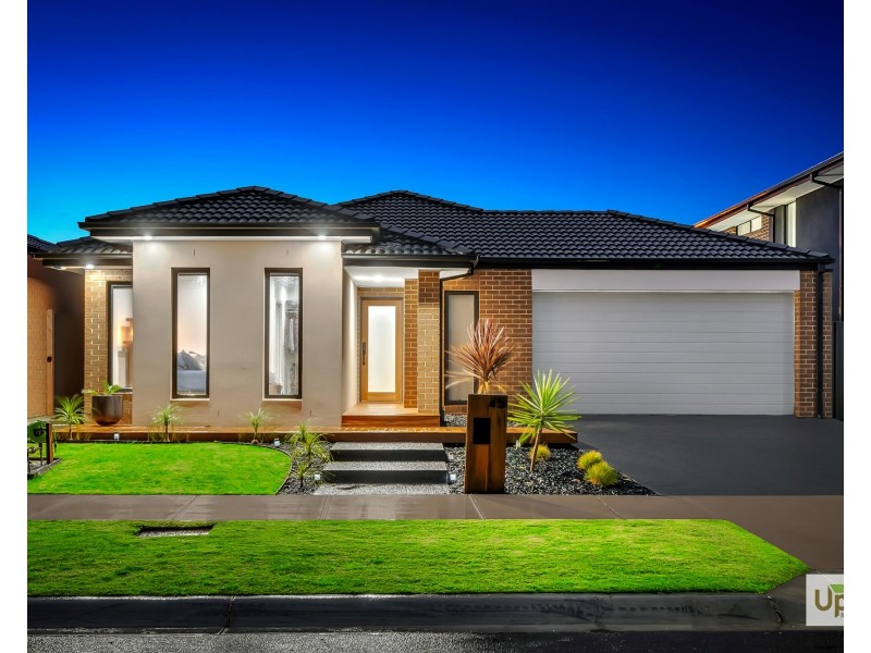 45 Castillo Avenue, Clyde North VIC 3978