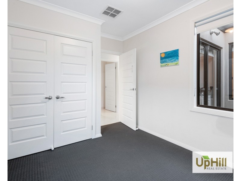 45A Wilkiea Crescent, Cranbourne North VIC 3977