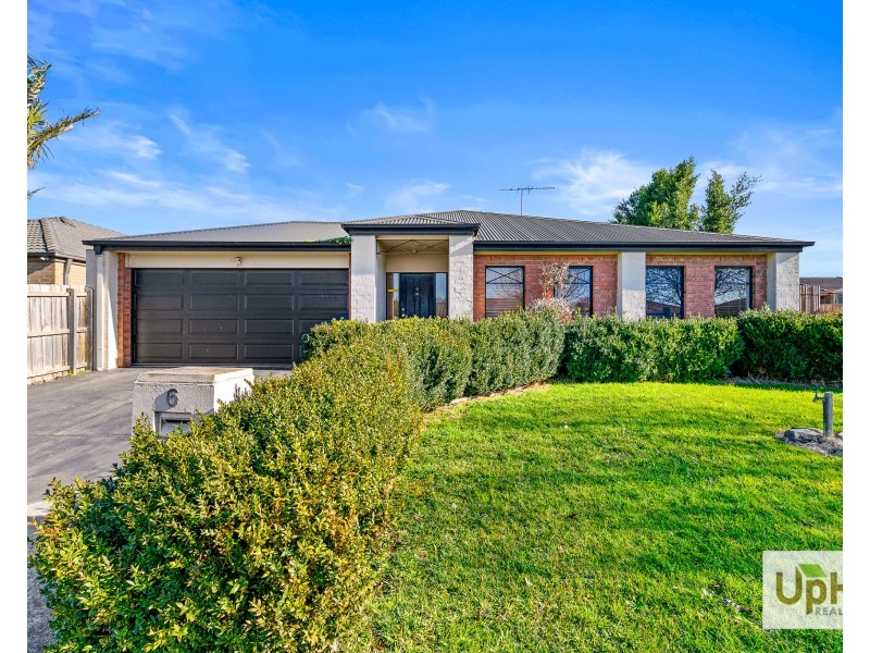 6 Dartmoor Drive, Cranbourne East VIC 3977
