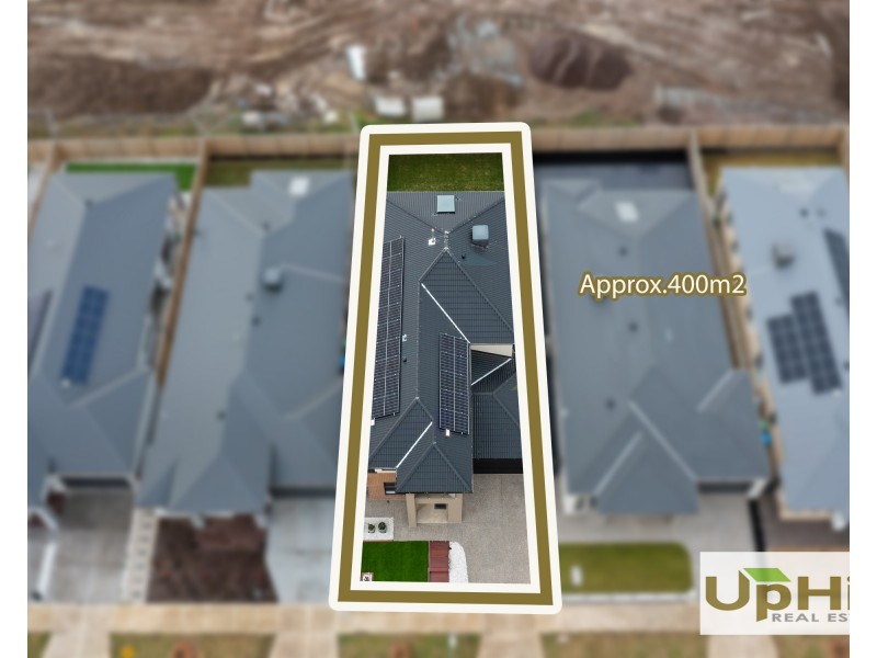 42 Vielo Circuit, Clyde North VIC 3978