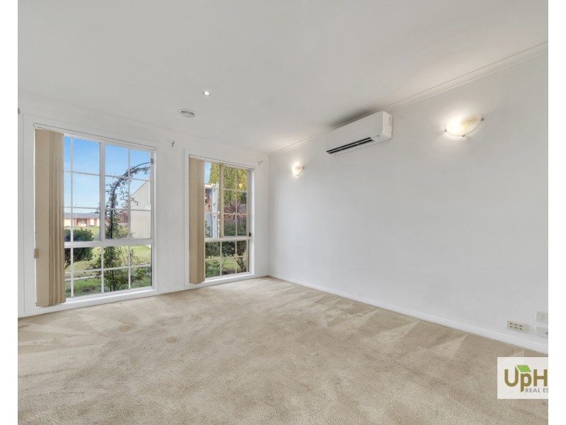 4 Pascuzzi Court, Hampton Park VIC 3976