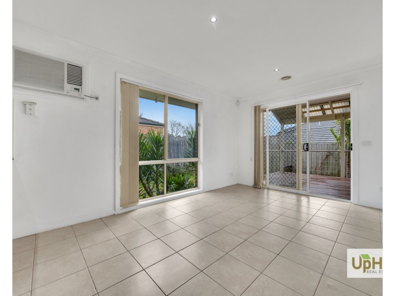 4 Pascuzzi Court, Hampton Park VIC 3976