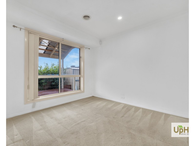 4 Pascuzzi Court, Hampton Park VIC 3976