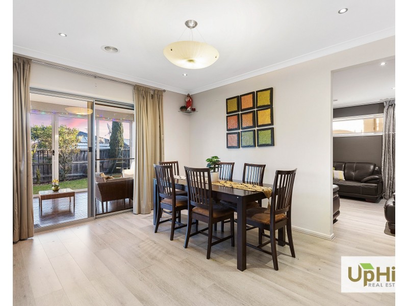 11 Wattle Valley Close, Lyndhurst VIC 3975