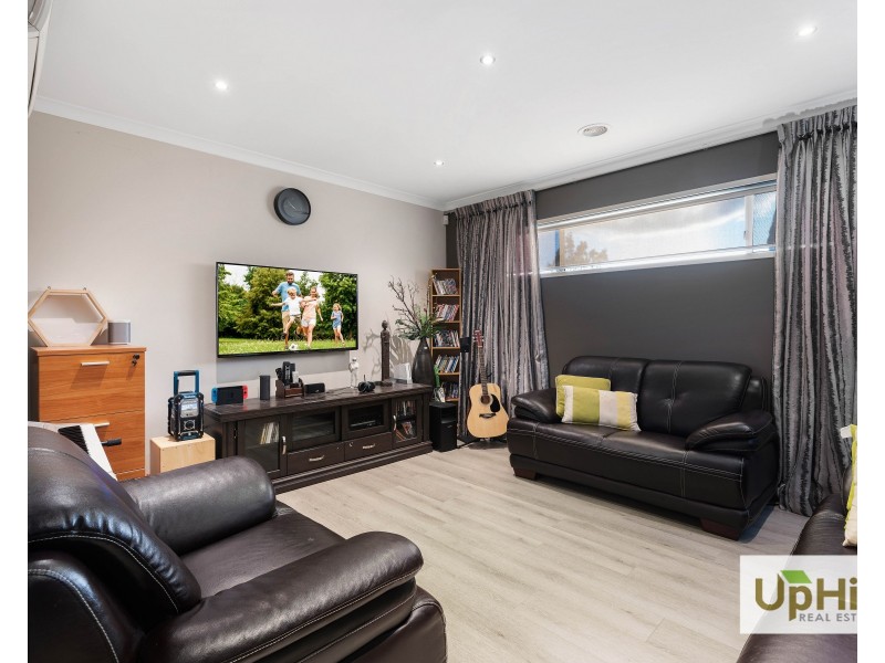 11 Wattle Valley Close, Lyndhurst VIC 3975