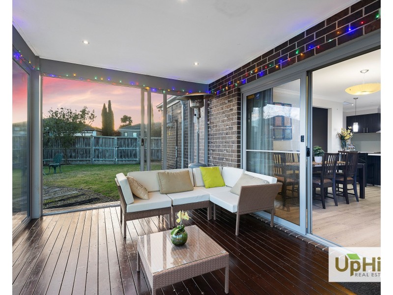 11 Wattle Valley Close, Lyndhurst VIC 3975