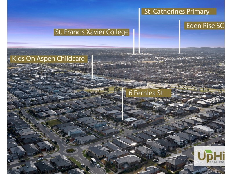 6 Fernlea Street, Clyde North VIC 3978