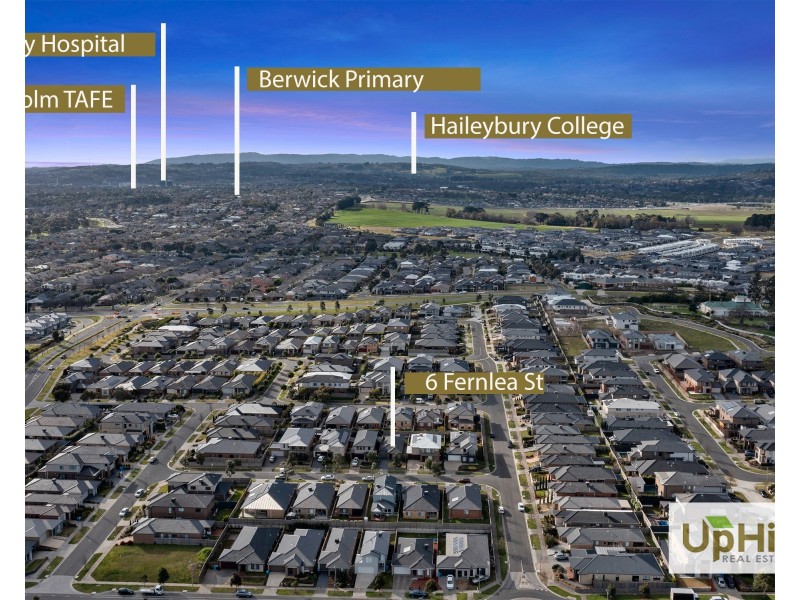 6 Fernlea Street, Clyde North VIC 3978