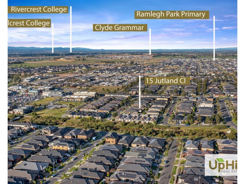 15 Jutland Close, Clyde North VIC 3978
