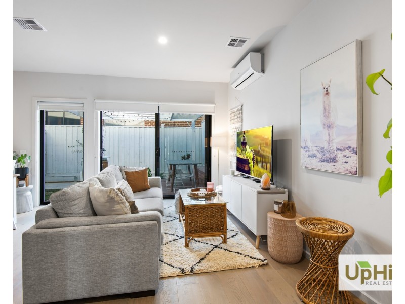 53 Bowler Avenue, Clyde VIC 3978