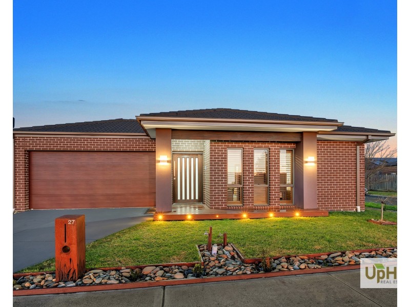 27 Fairweather Parade, Officer VIC 3809