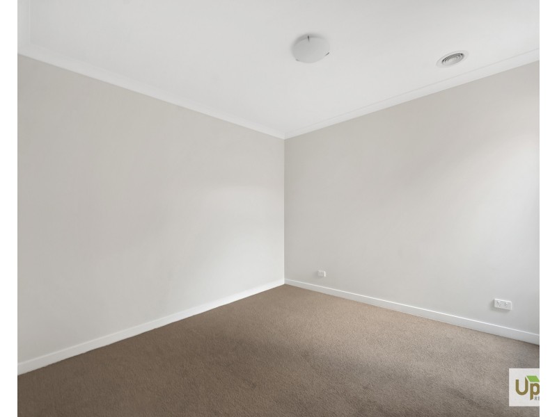 61 Ashtead Street, Clyde VIC 3978