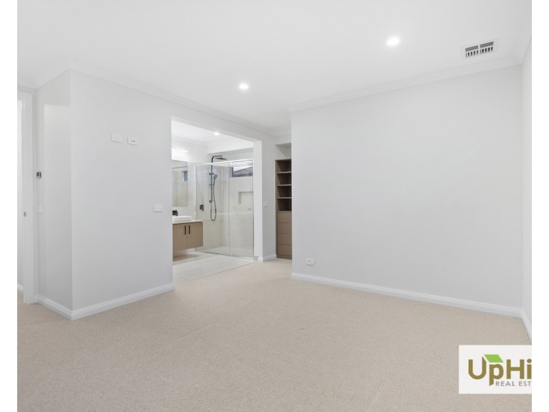 49 Masquerade Road, Berwick VIC 3806