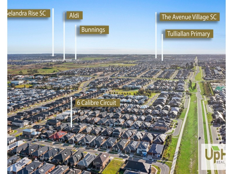 6 Calibre Circuit, Clyde North VIC 3978