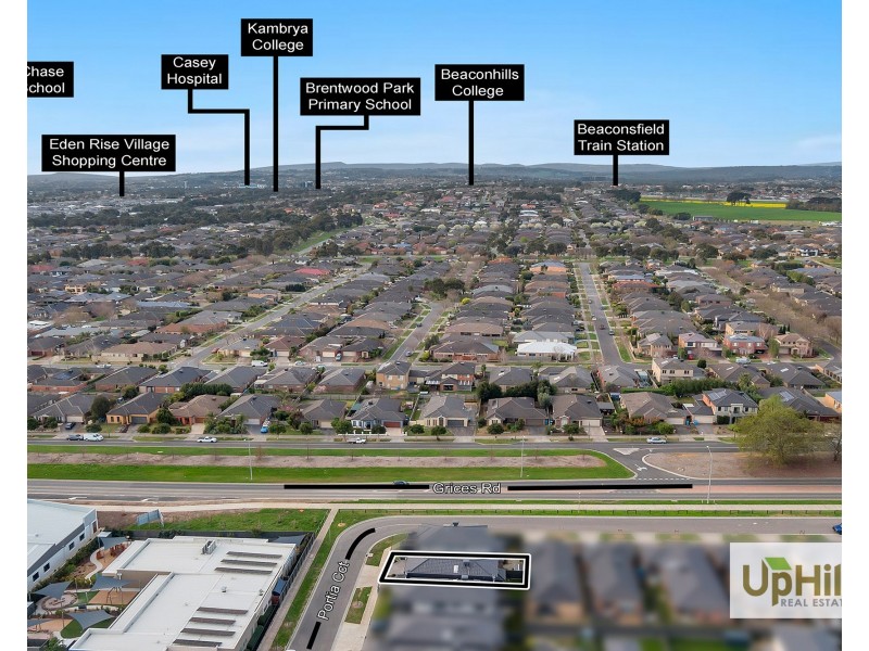 10 Portia Circuit, Clyde North VIC 3978