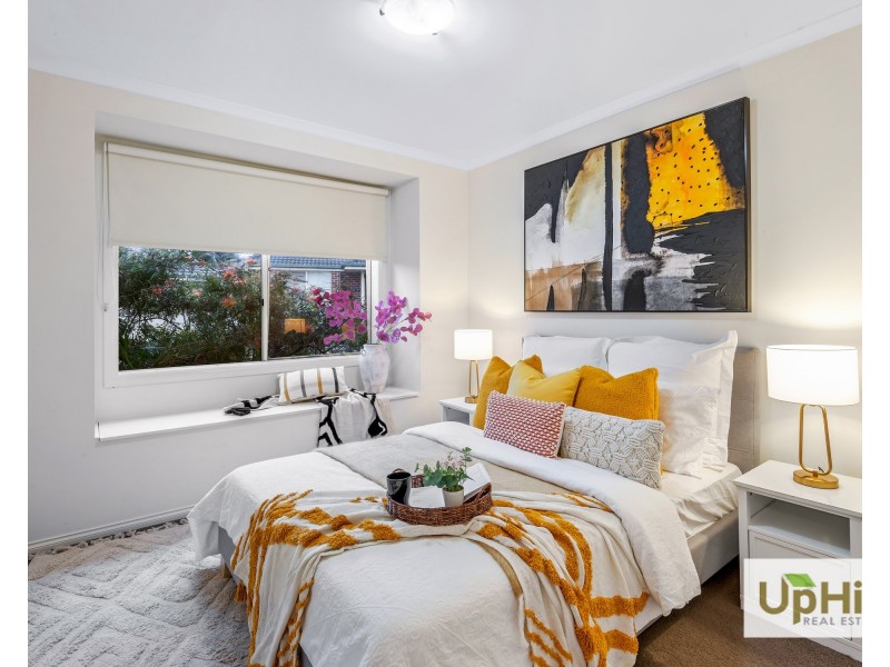 2/50-52 Bellevue Drive, Berwick VIC 3806