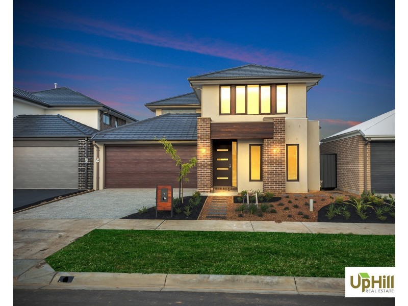 2 Sursum Place, Clyde VIC 3978