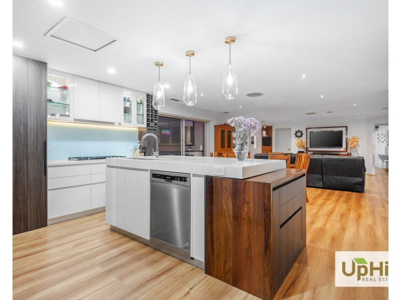 19 Cypress Close, Hampton Park VIC 3976