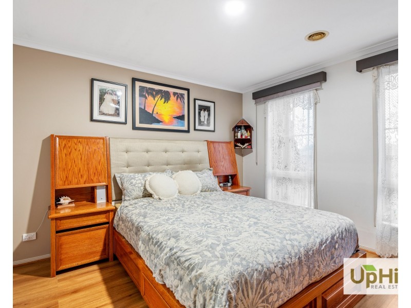 19 Cypress Close, Hampton Park VIC 3976