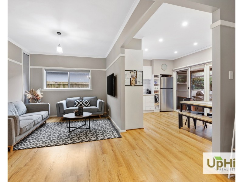 18 Sybella Avenue, Koo Wee Rup VIC 3981