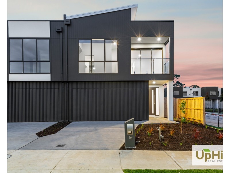 16 Ironwood Avenue, Cranbourne North VIC 3977