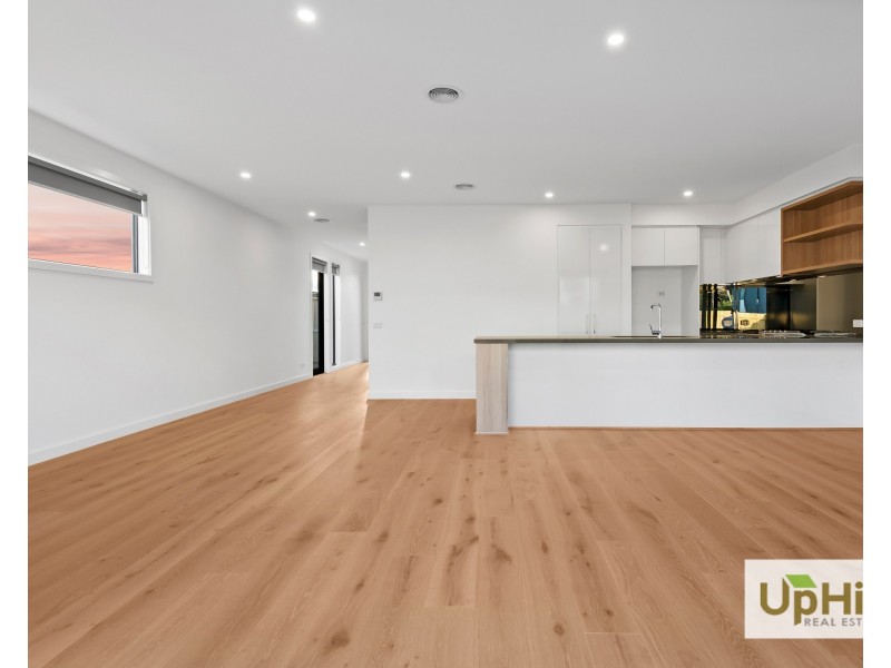 16 Ironwood Avenue, Cranbourne North VIC 3977