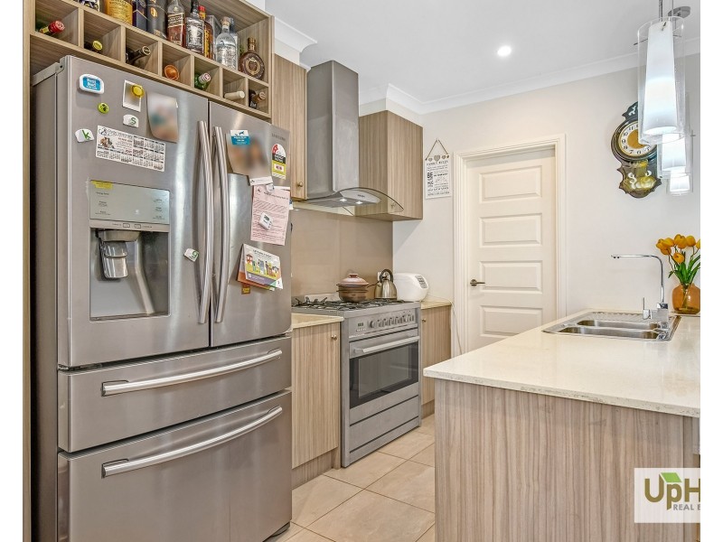 7 Cochin Drive, Clyde North VIC 3978