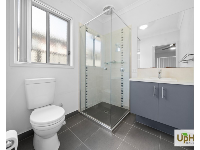 123 Selandra Boulevard, Clyde North VIC 3978
