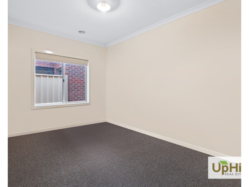 22 Gossamer Way, Narre Warren South VIC 3805