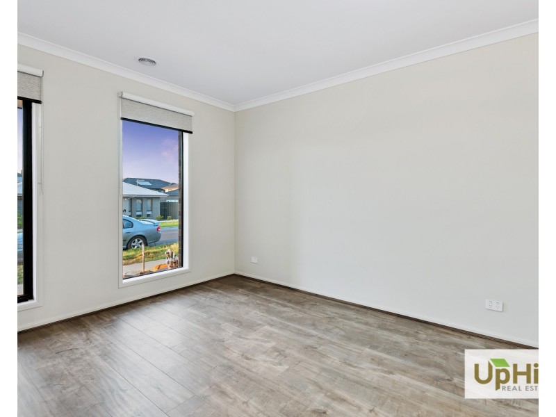 11 Mississippi Avenue, Clyde VIC 3978