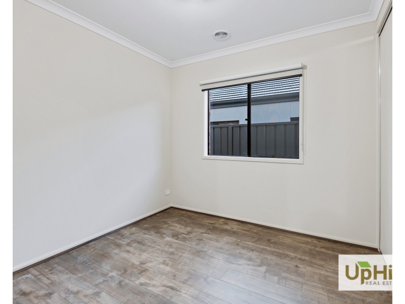 11 Mississippi Avenue, Clyde VIC 3978