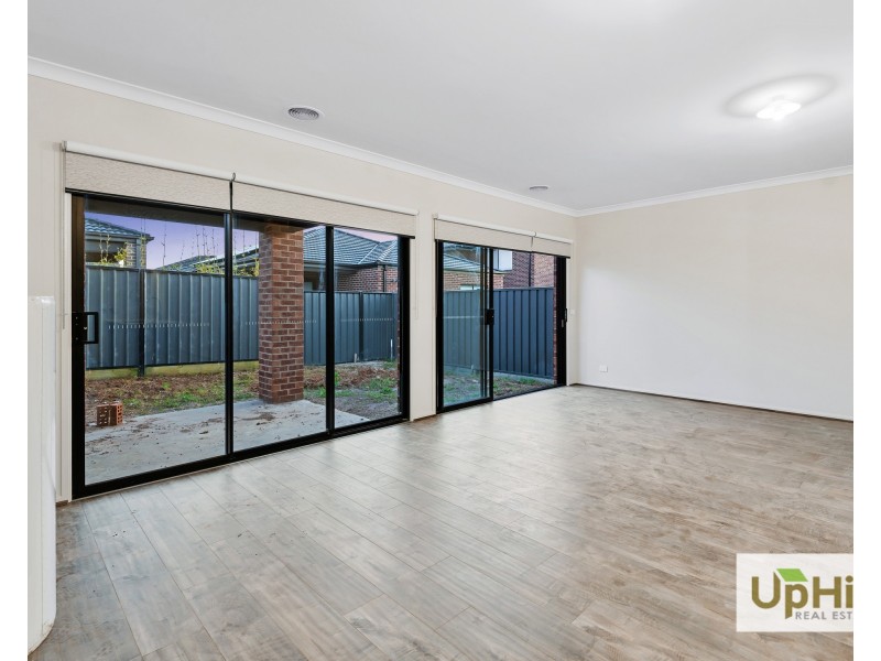 11 Mississippi Avenue, Clyde VIC 3978