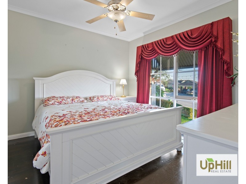 7 Settlers Hill Rise, Pakenham VIC 3810