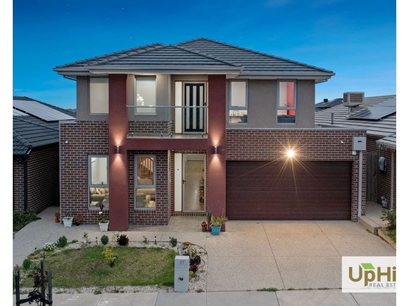 37 Blackhazel Crescent, Clyde North VIC 3978