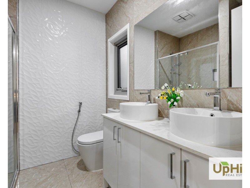 37 Blackhazel Crescent, Clyde North VIC 3978