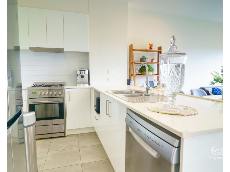 5/16 Sylvanwood Crescent, Narre Warren VIC 3805